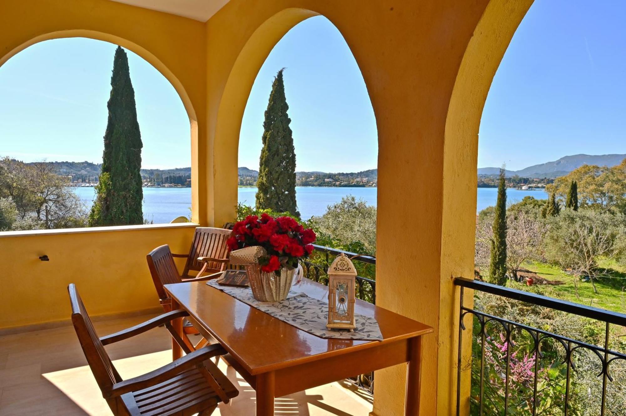 Villa Efterpi คอนโตกาลิ ภายนอก รูปภาพ