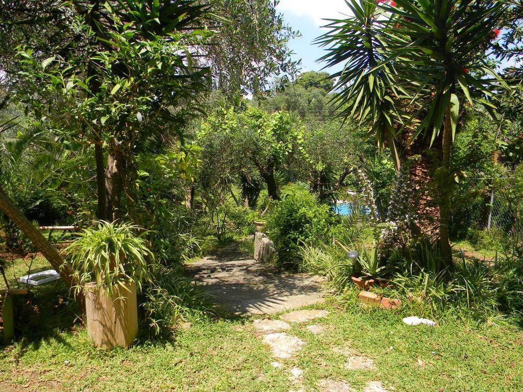 Villa Efterpi คอนโตกาลิ ภายนอก รูปภาพ